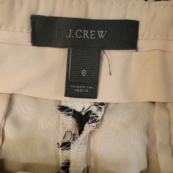 J. Crew Black and White Patterned Women Shorts.100% Cotton. - Picture 4 of 8